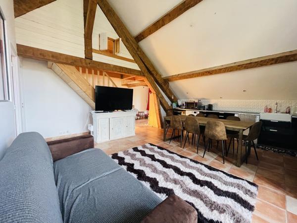 Appartement atypique – Dernier étage – Vue exceptionnelle