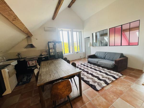 Appartement atypique – Dernier étage – Vue exceptionnelle