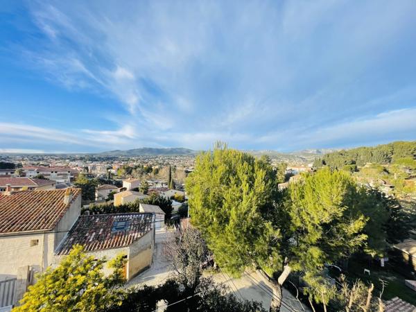 Appartement atypique – Dernier étage – Vue exceptionnelle