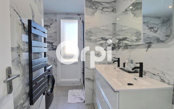 Appartement à vendre    3 pièces • 67,17 m2 Marseille 10