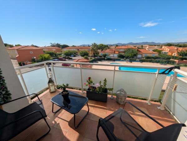 Superbe T3 lumineux avec terrasse, cellier, piscine et parking