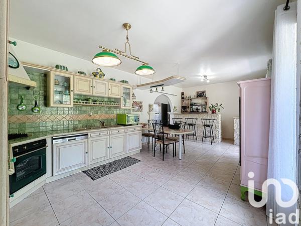 House for sale 9 rooms 186 m² Montréal