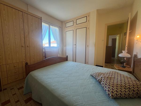 A 10 min de Rochefort : Echillais maison de plain pied avec 3 chambres et garage attenant