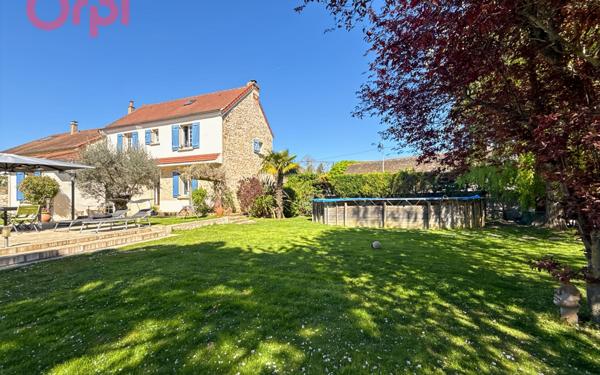 Maison à vendre    5 pièces • 128,82 m2 Saulx-les-Chartreux