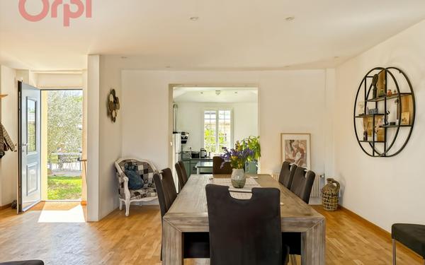 Maison à vendre    5 pièces • 128,82 m2 Saulx-les-Chartreux