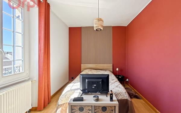 Maison à vendre    5 pièces • 128,82 m2 Saulx-les-Chartreux