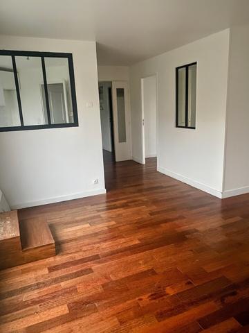 Location — Appartement 3 pièces meublé avec terrasse et parking