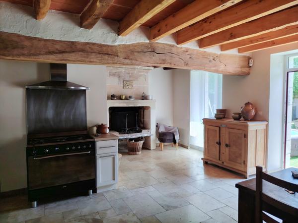 Maison de charme avec point d'eau