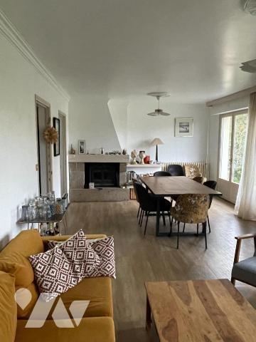 SAINT-BRIAC-SUR-MER (35800) Maison de 140m² sur terrain clos de 2305 m²