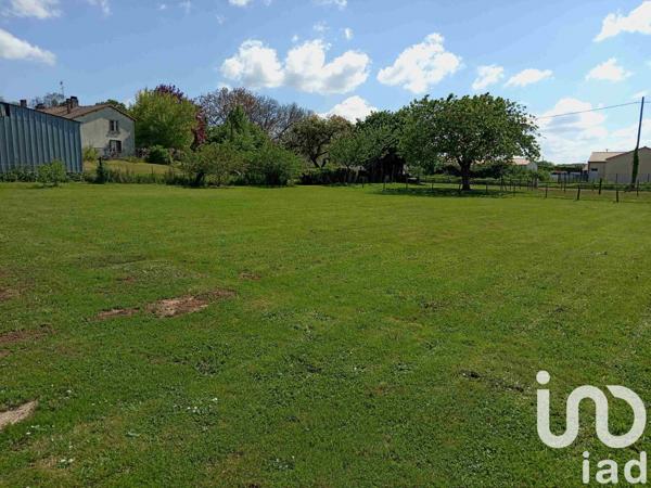 Terrain à vendre 985 m² Mervent