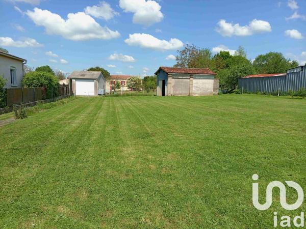 Terrain à vendre 985 m² Mervent