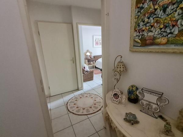 Appartement cosy lumineux avec balcon et 2 places de parkings