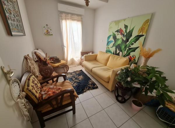 Appartement cosy lumineux avec balcon et 2 places de parkings
