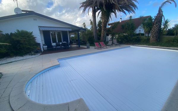 Maison à vendre    5 pièces •  Arcangues