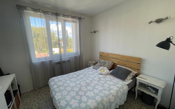 Appartement à vendre    4 pièces • 70 m2 La Seyne-sur-Mer