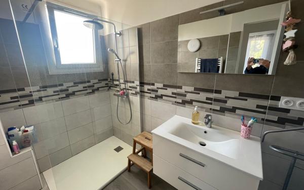 Appartement à vendre    4 pièces • 70 m2 La Seyne-sur-Mer