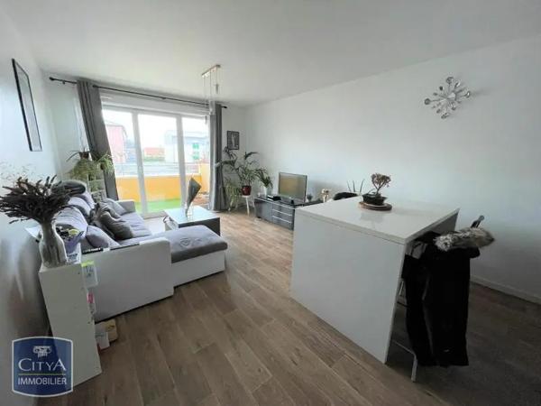 Appartement à louer 3 pièces 57.5m² Colombelles (14460)