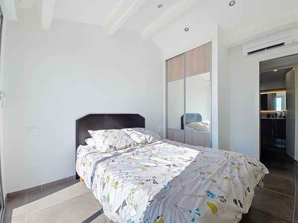 Maison/Appartement Bandol Duplex T2 Bis avec place de parking et cave