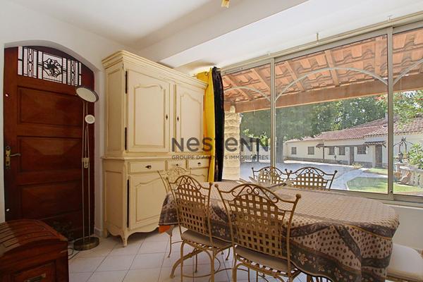 Vitrolles Nord, maison 7 pièces avec 5 chambres sur plus de 1000m² de terrain