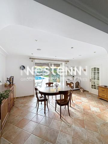 Maison 4 pièce(s) - Domaine privé