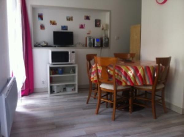 Immeuble
                                                                                                                                                
                                                                                                                                                
                                                                                                                                                
                                                    
                                                                                                                                                                                                                                                                                                                        205  m²                                                                                                                                                                                                         3 etage(s)