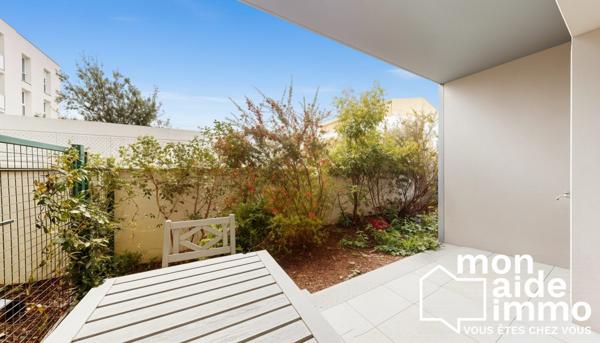 Beau T2 de 44m² + terrasse et parking aux normes PMR