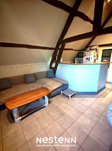 MOUY APPARTEMENT 2 pièces, , Salon/séjour, Cuisine ouverte, Chambre, salle d'eau, parking