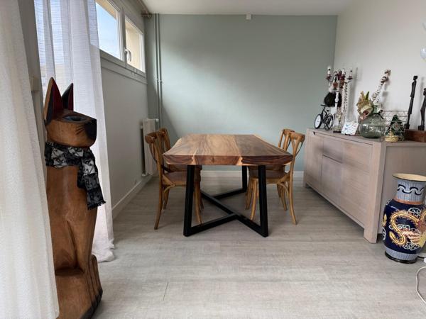 BEL APPARTEMENT 4 PIÈCES - VUE DÉGAGÉ & EMPLACEMENT IDÉAL