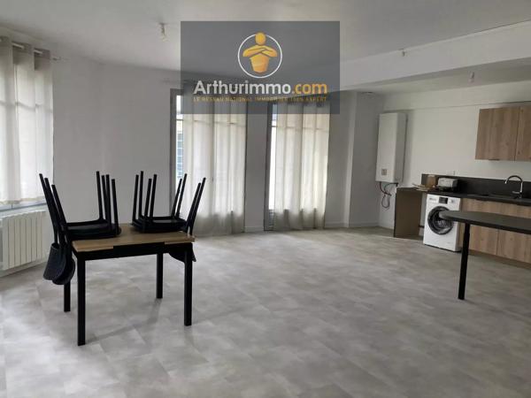Location                                                      Appartement
                        
                     3 pièces                      84 m2                     à Josselin