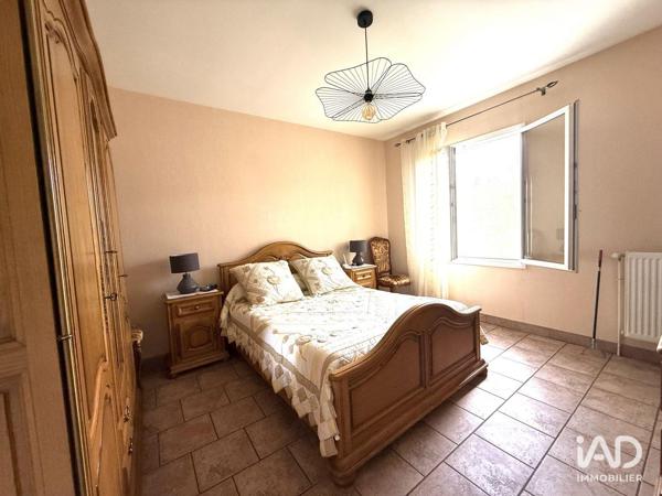 Maison à vendre 4 pièces 125 m² Saint-Pierre-d'Eyraud