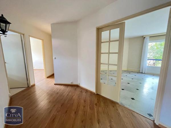 Appartement à louer 2 pièces 61.6m² Belfort (90000)