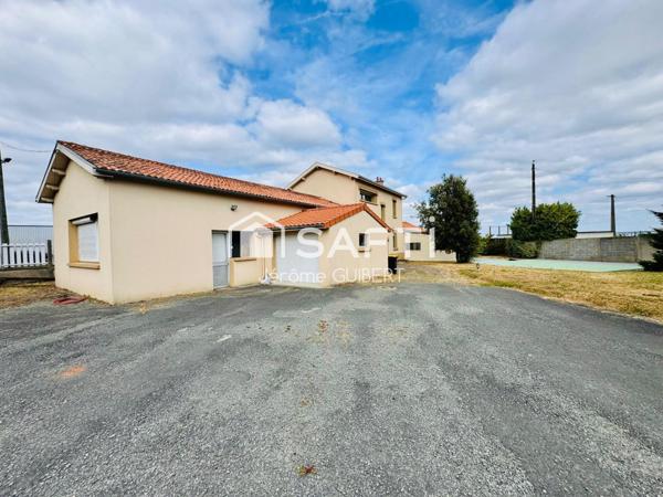 MAISON BRESSUIRE CENTRE-VILLE 156 M2