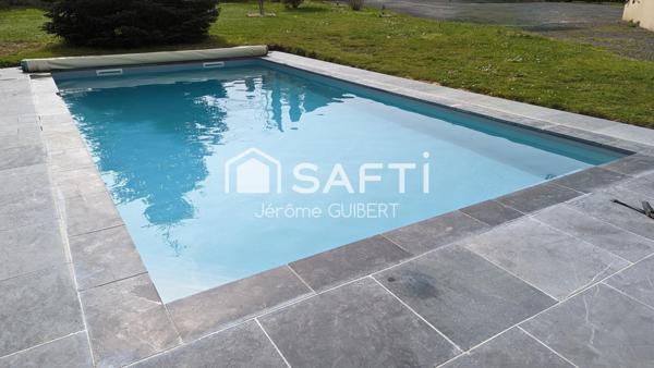 MAISON BRESSUIRE CENTRE-VILLE 156 M2