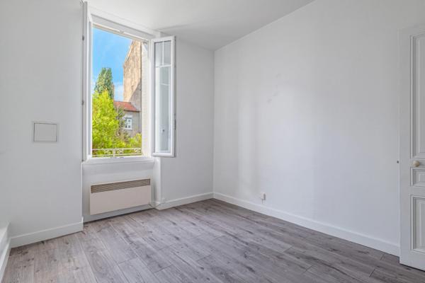 Appartement à vendre 2 pièces VILLEURBANNE (69) calme et verdure