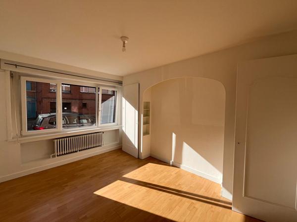 A LOUER : T3 à LILLE • • 1 175 € CC • Réf. 1607