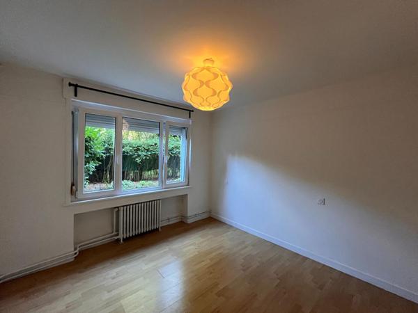 A LOUER : T3 à LILLE • • 1 175 € CC • Réf. 1607