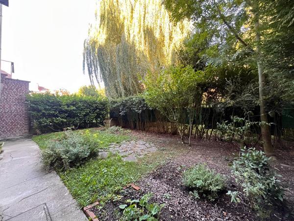 A LOUER : T3 à LILLE • • 1 175 € CC • Réf. 1607