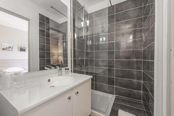 Le Pradet (83220) Var - locatif meublé géré, rentabilité 6,5% net d'impôt