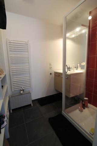 85000 -La ROCHE sur YON plein centre ville, dans résidence avec ASCENCEUR, Appartement T2 avec TERRASSE, PARKING et CAVE sécurisés