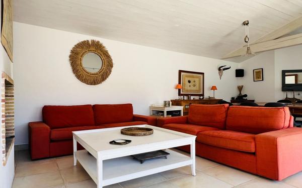 Maison à vendre    5 pièces •  Le Bois-Plage-en-Ré