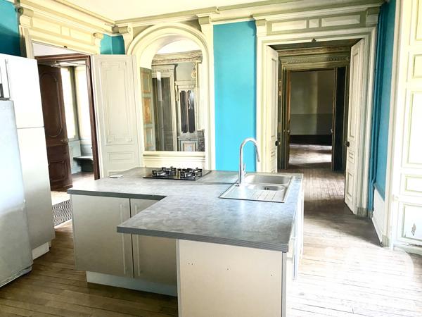 Maison à vendre 8 pièces 312 m² Bressuire
