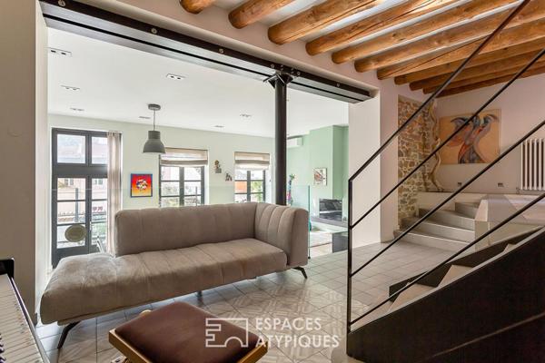 Maison ancienne avec jardin et piscine