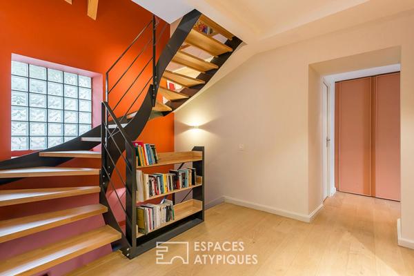 Maison ancienne avec jardin et piscine