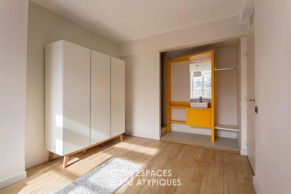 Maison ancienne avec jardin et piscine