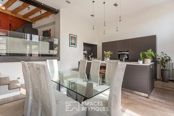 Maison ancienne avec jardin et piscine