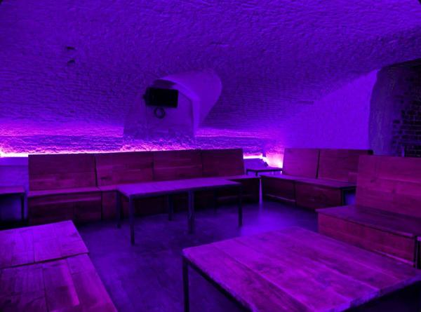VIEUX-LILLE - Local Commercial 160m² Rue Saint-André , Lille