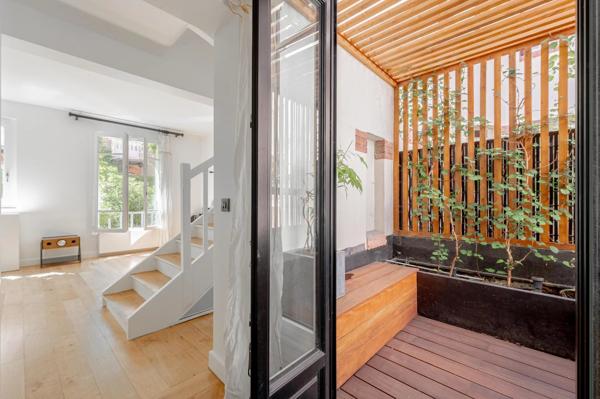 Paris 14 - Voie privée Maison confidentielle