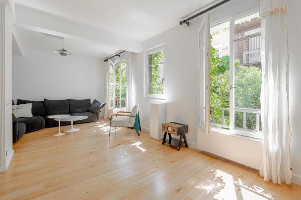Paris 14 - Voie privée Maison confidentielle