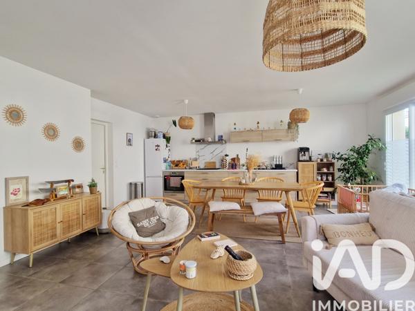 Maison à vendre 4 pièces 93 m² Angoulême