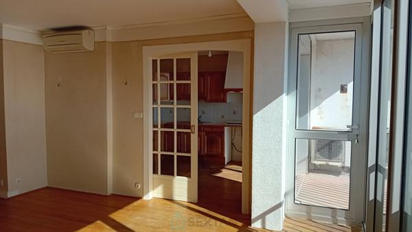 Superbe appartement traversant double vue Mer, Royan